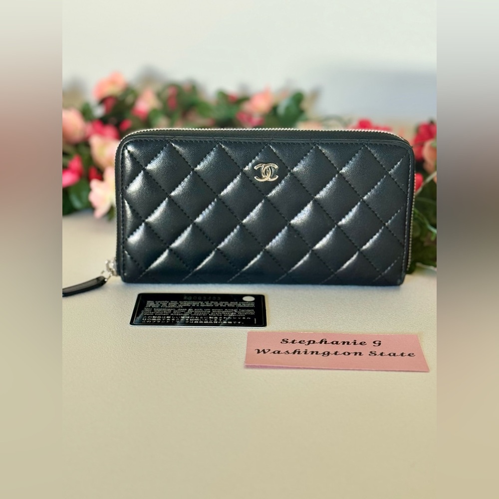 🖤 Chanel Zip Around Wallet Quilted Lambskin Black 🖤